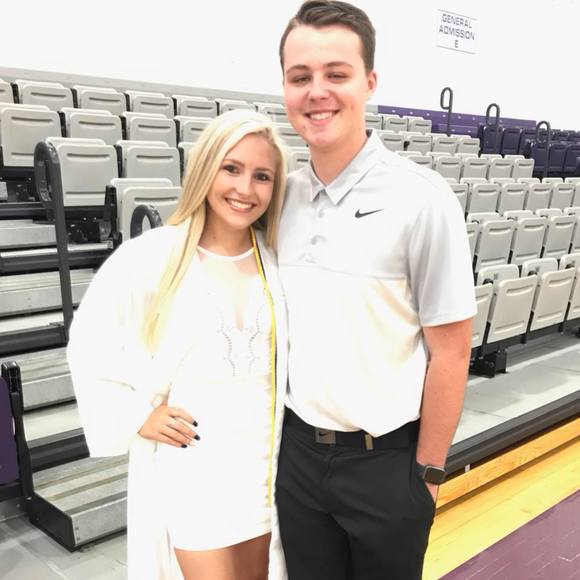 Meet your Posher, Hunter ashleigh - Picture 1 of 1